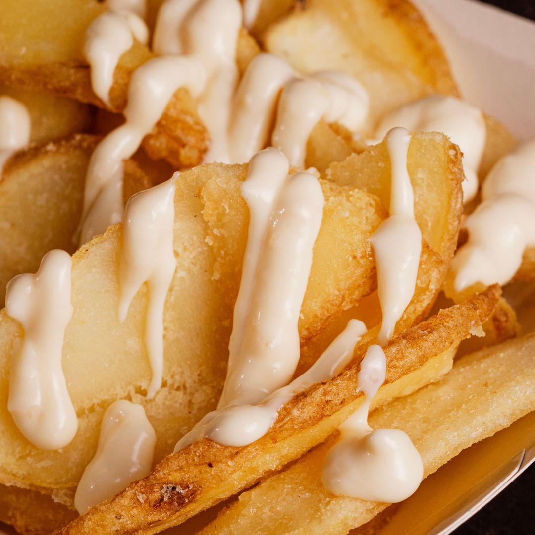 PATATE FRITTE CON MAYO ALL'AGLIO E LIMONE
